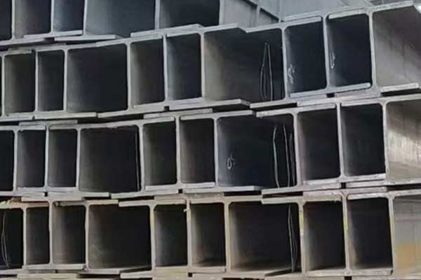 長(zhǎng)春鋼結(jié)構(gòu)網(wǎng)架具有哪些特點(diǎn)？